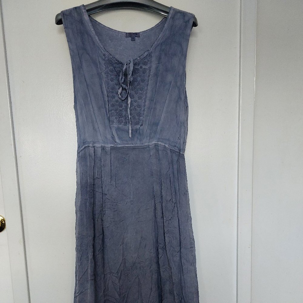 Elegant Stella Rosa 100% silk dress, size S. In pristine condition.
